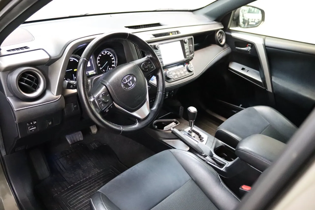 Toyota RAV4 bild 10