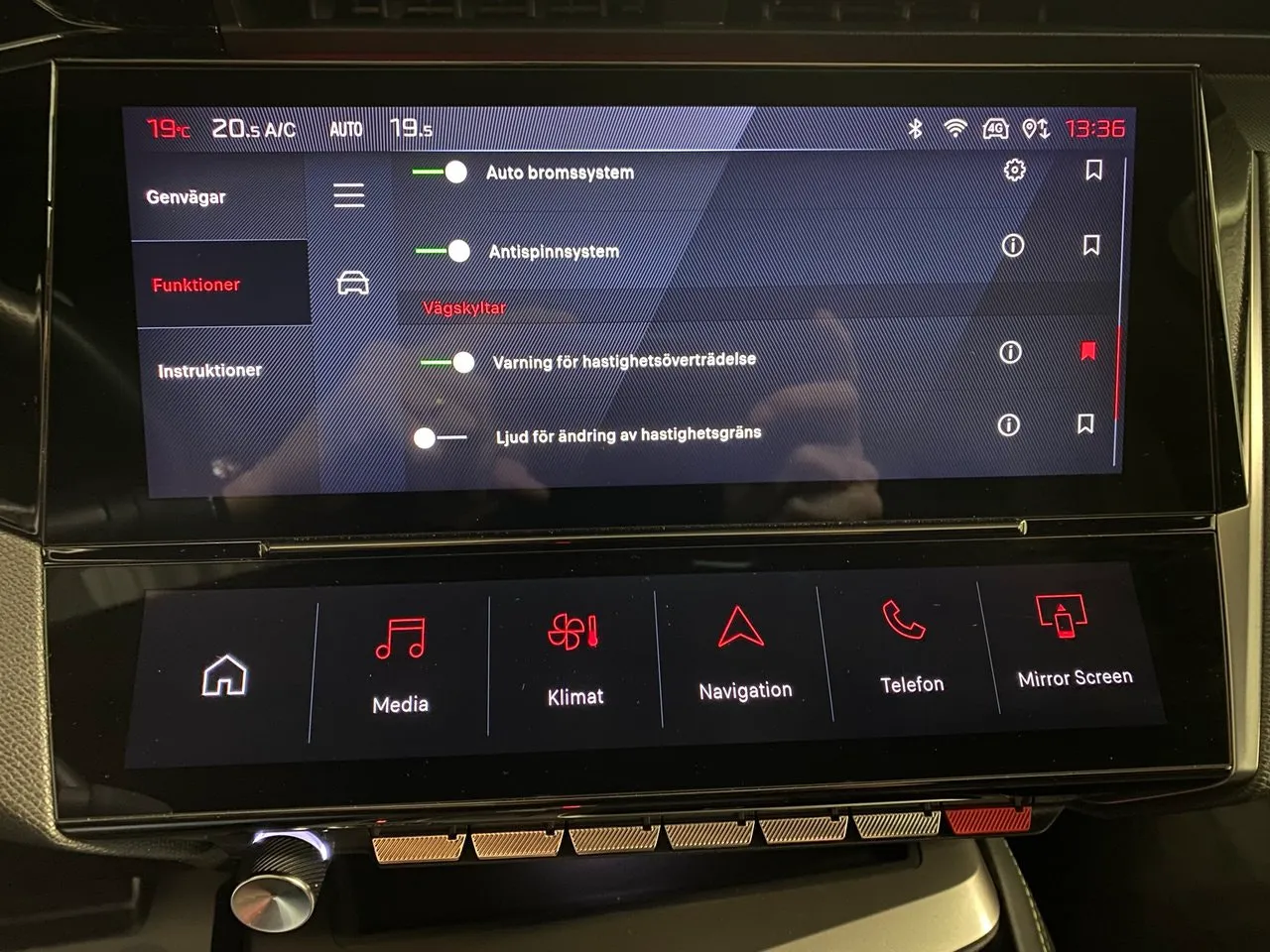 Peugeot 408 bild 16