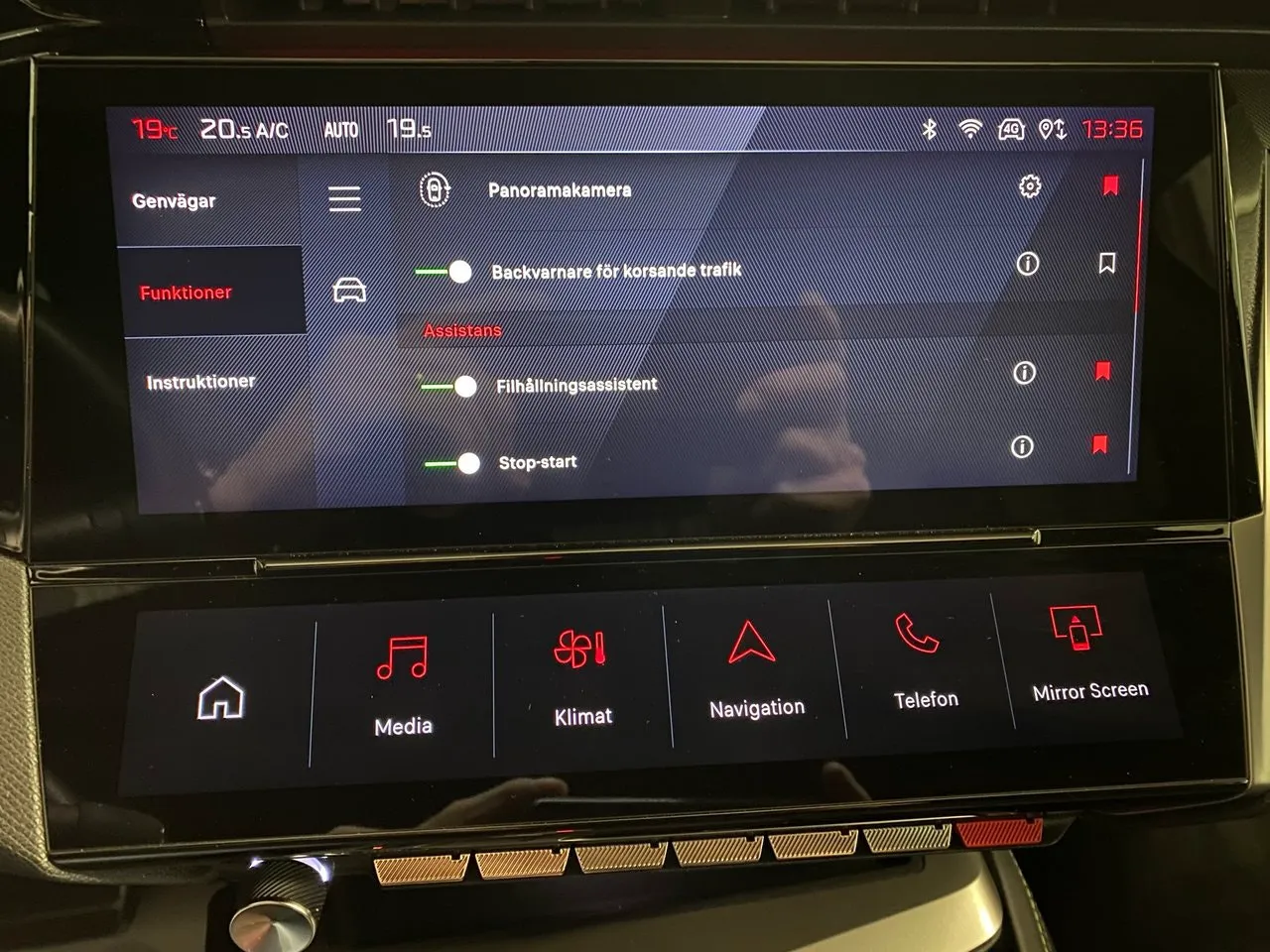 Peugeot 408 bild 15