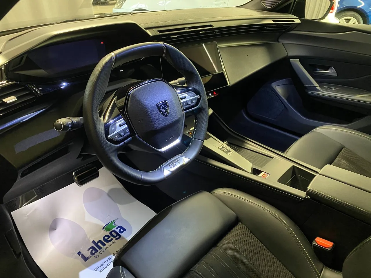 Peugeot 408 bild 9