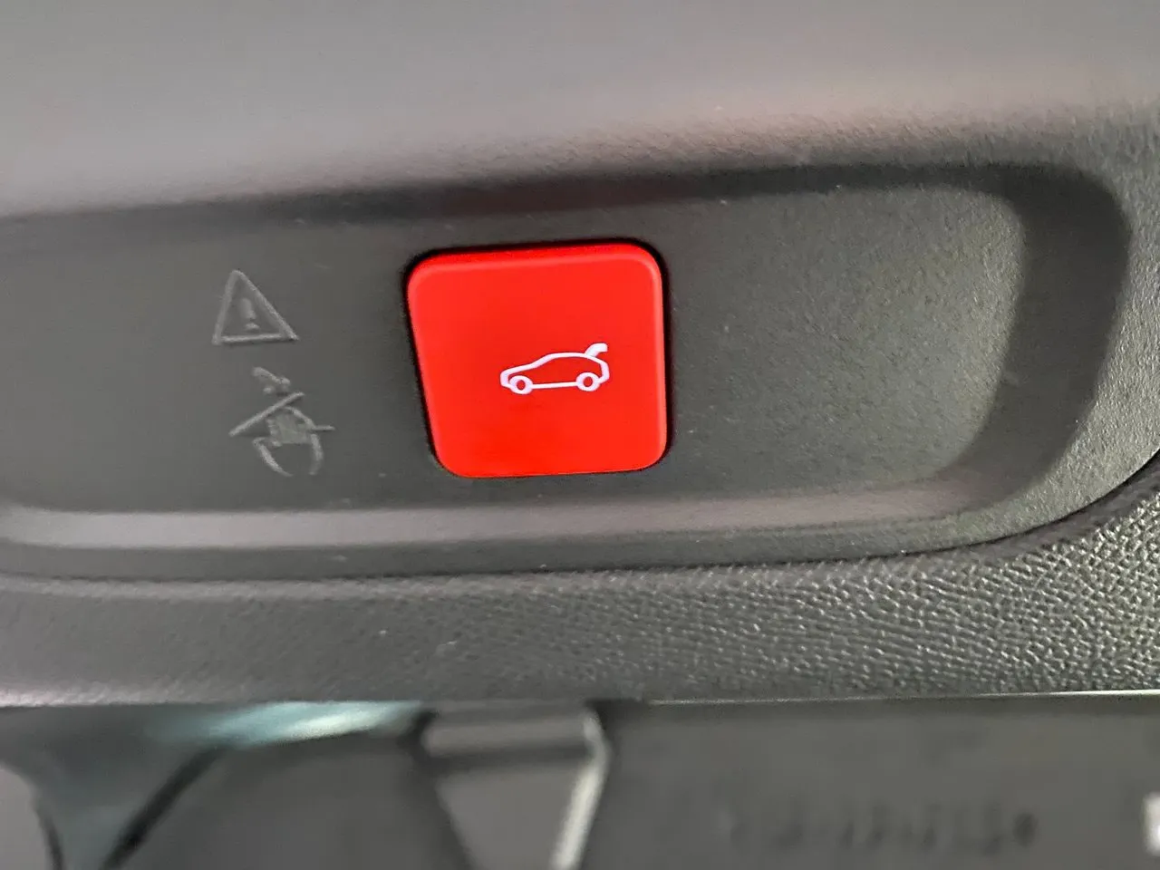 Peugeot 408 bild 5