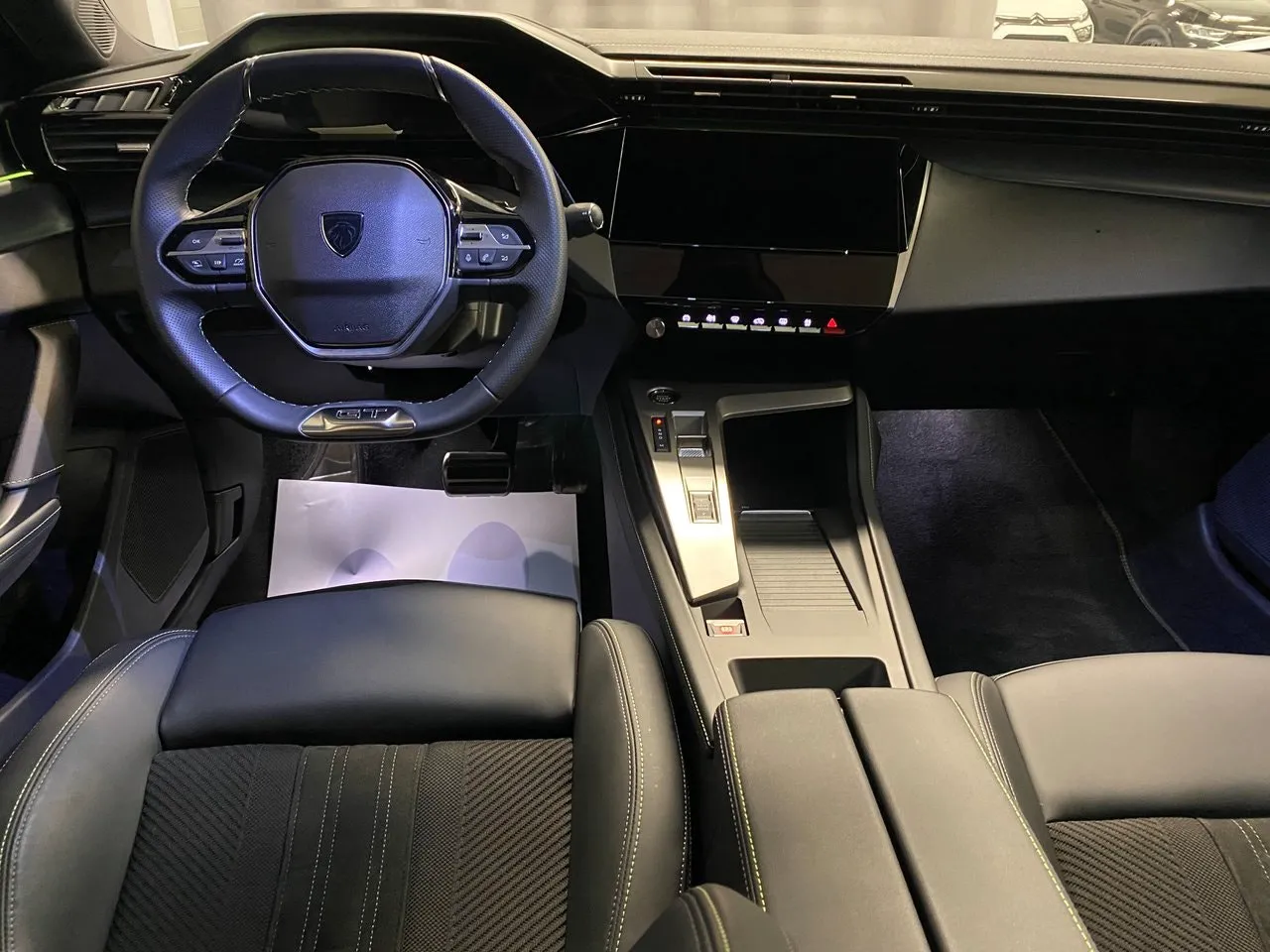 Peugeot 408 bild 7
