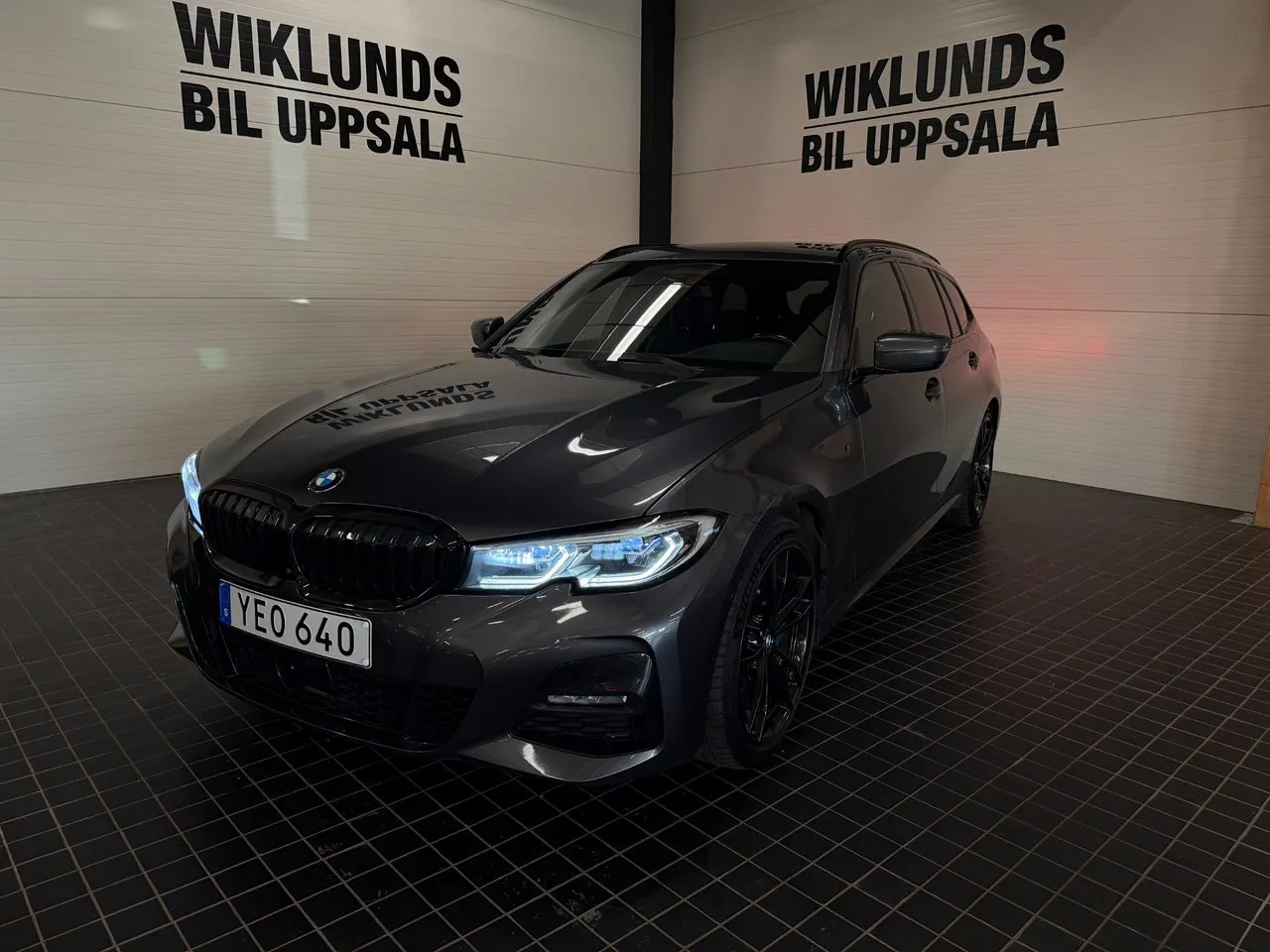 BMW 330 bild 29