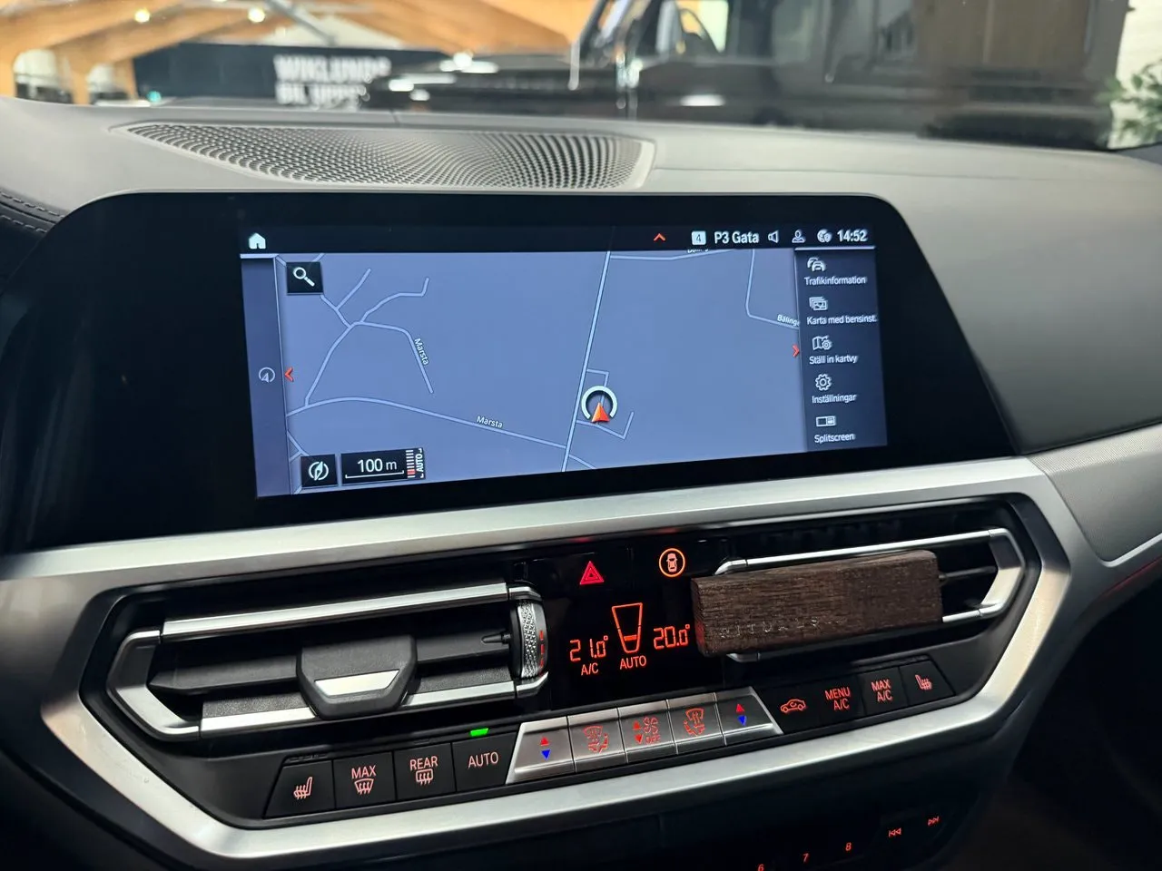 BMW 330 bild 16