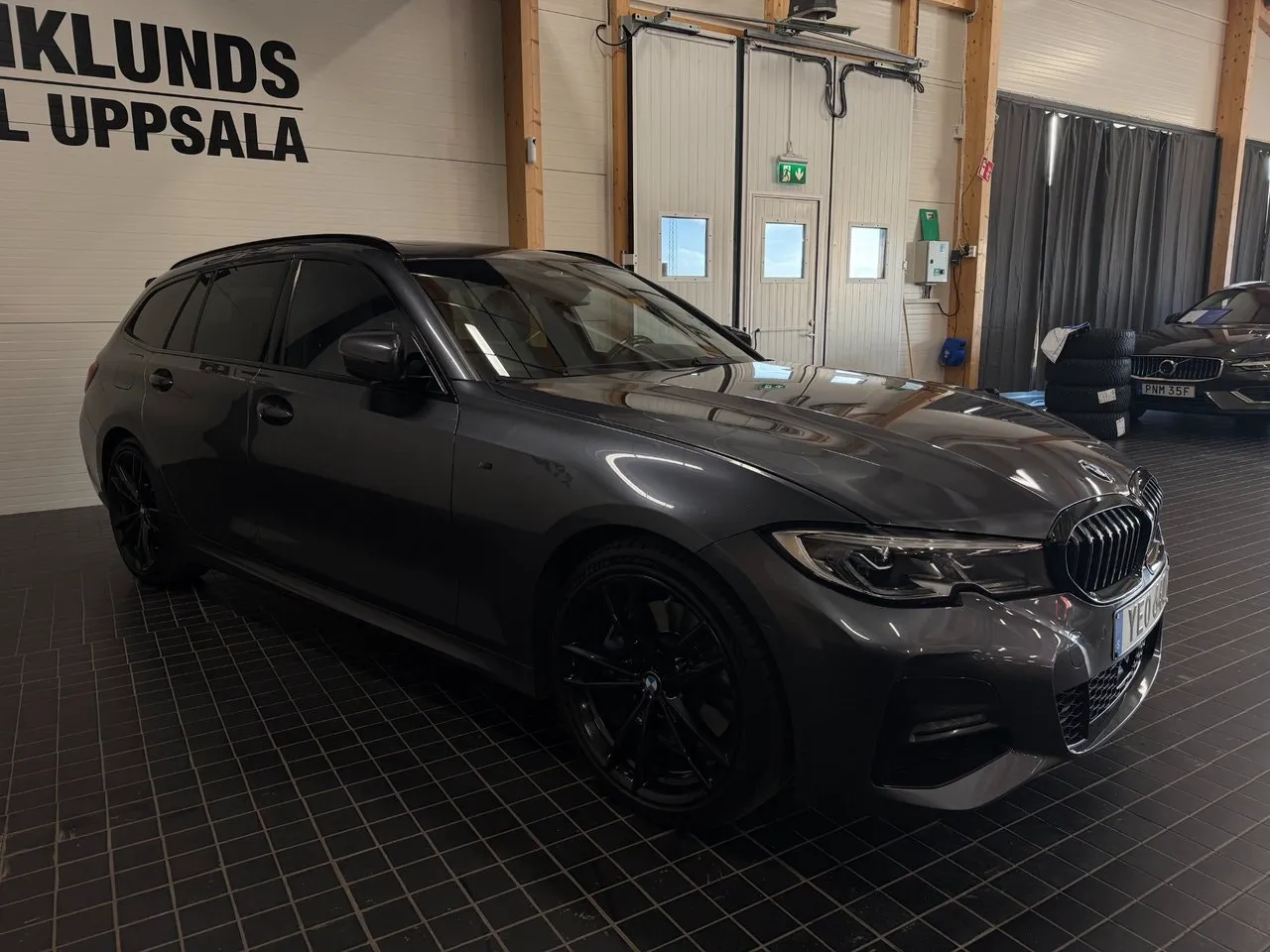 BMW 330 bild 3