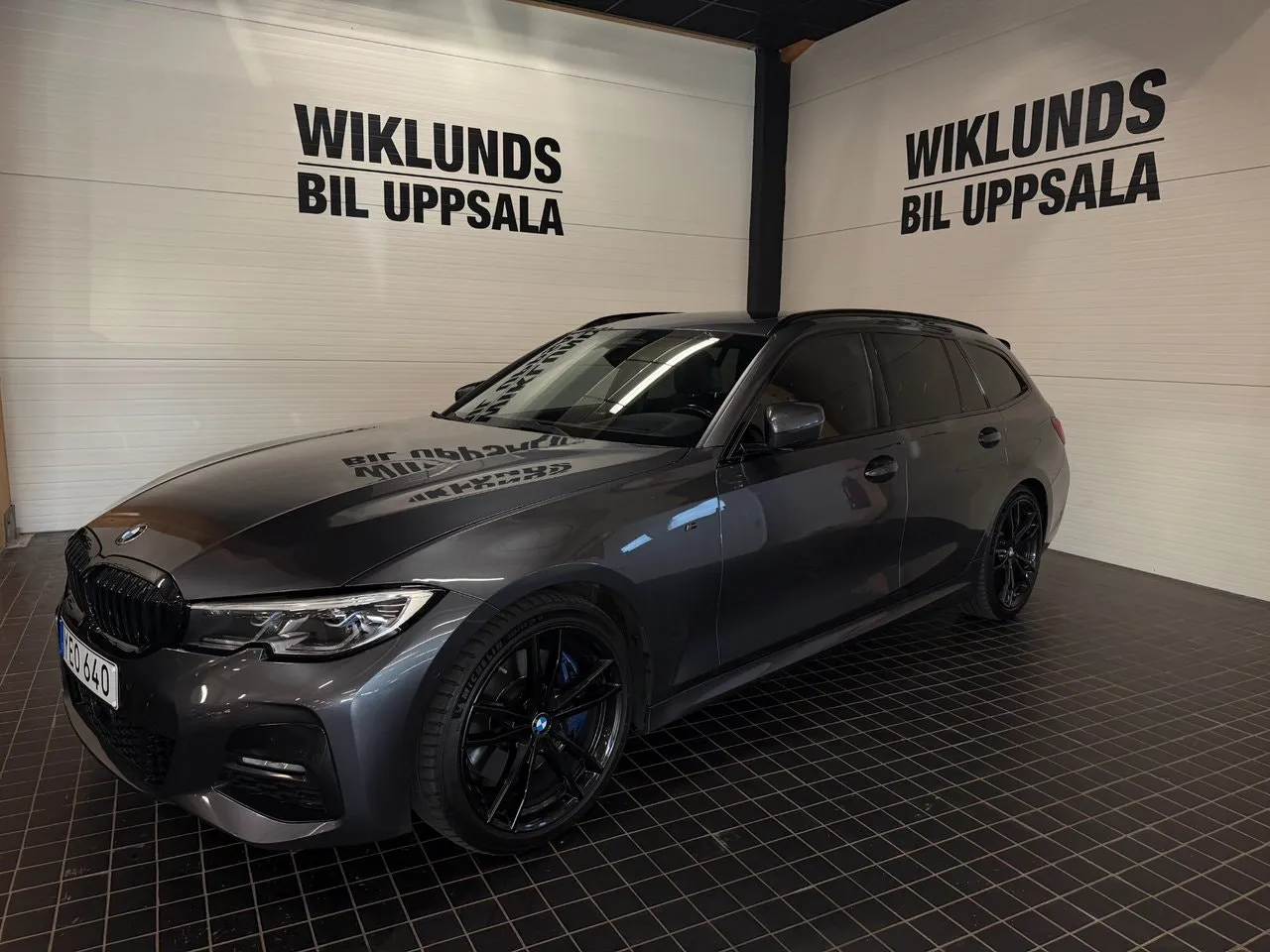 BMW 330 bild 4