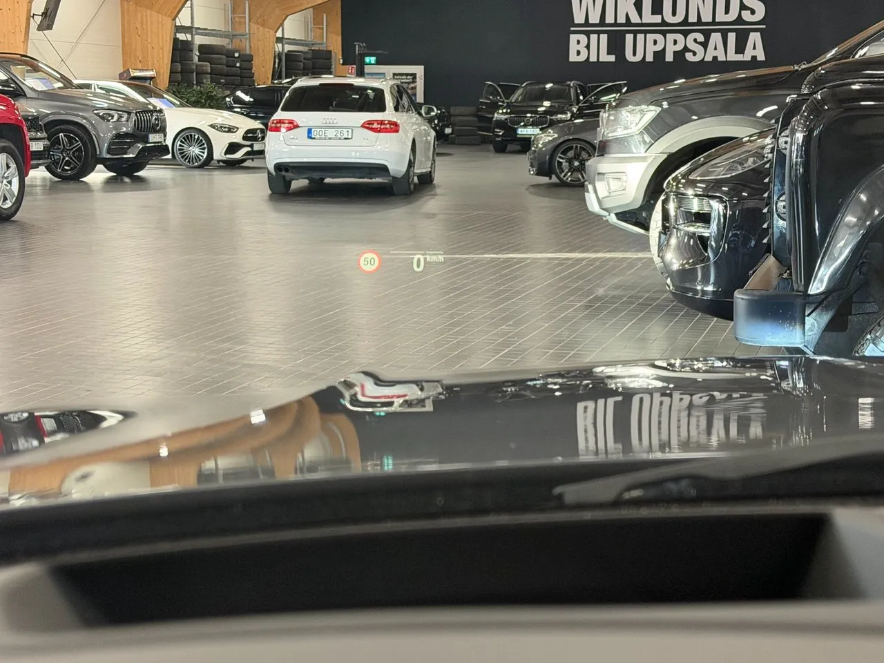 BMW 330 bild 14