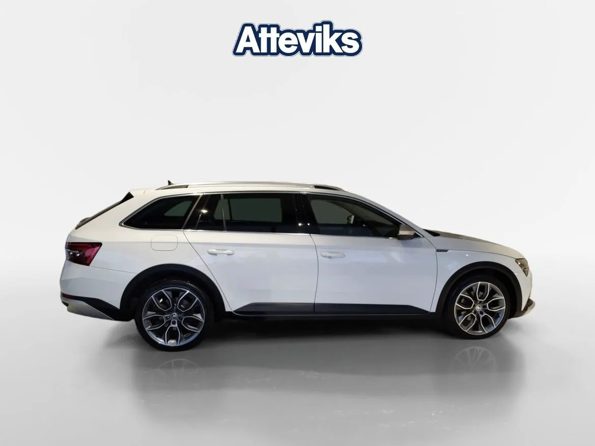 Skoda Superb bild 2