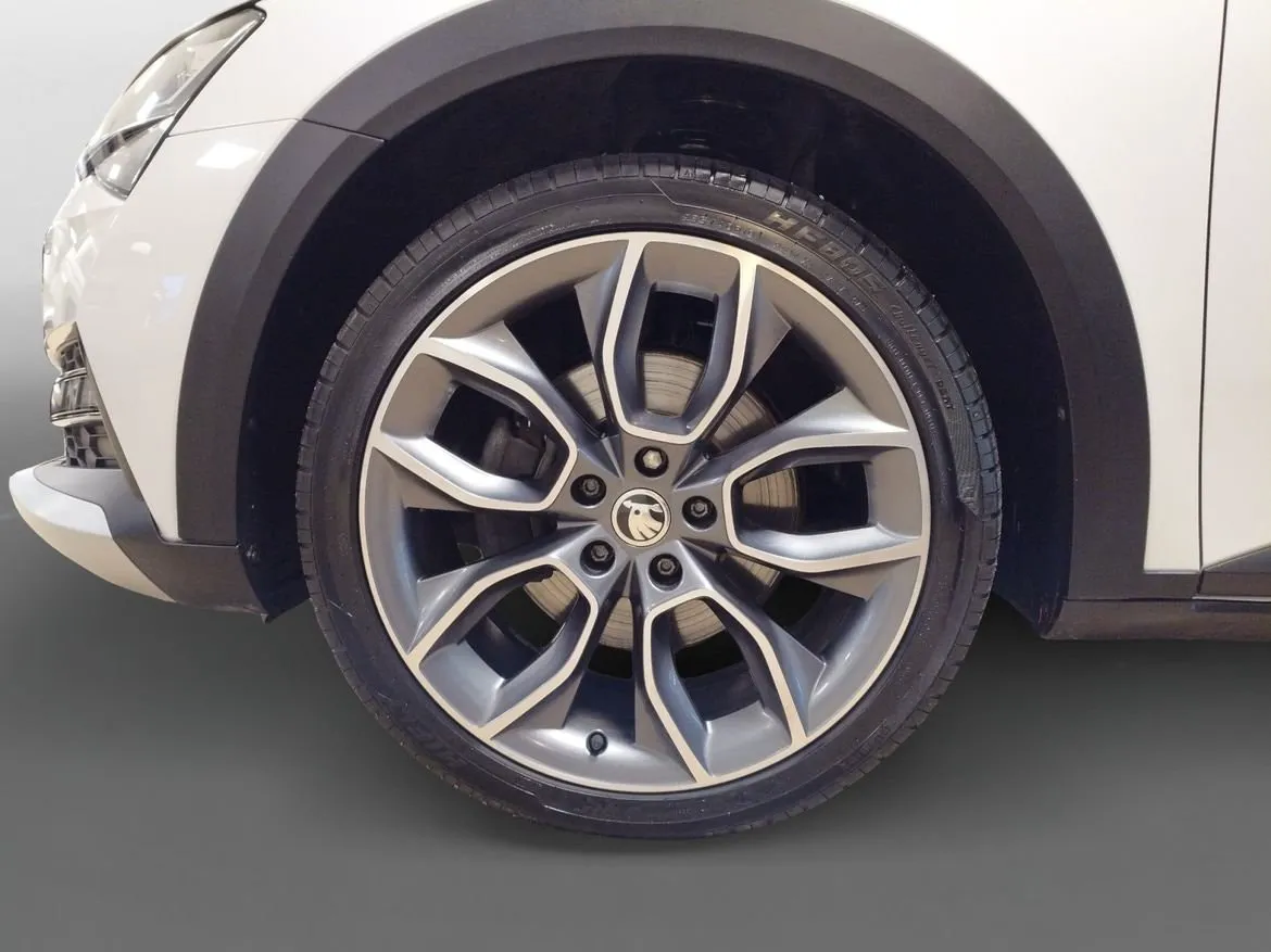 Skoda Superb bild 14