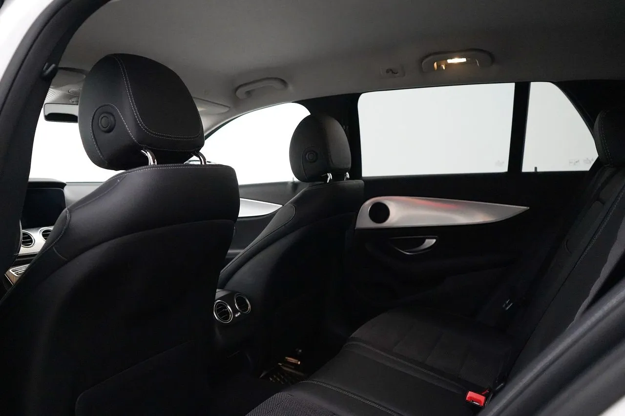 Mercedes E200 bild 8