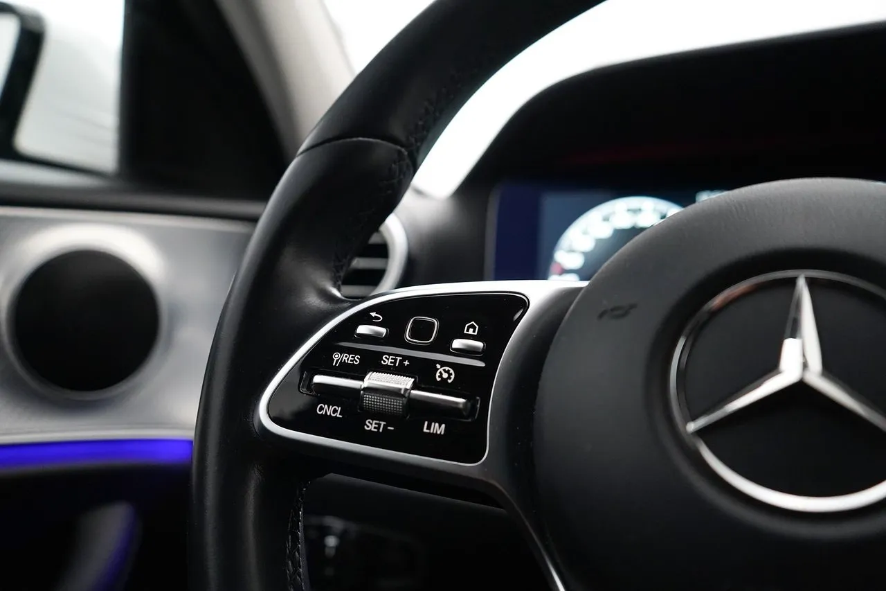 Mercedes E200 bild 11