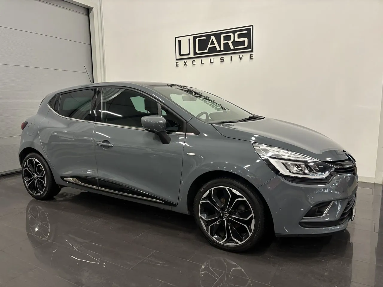 Renault Clio bild 2