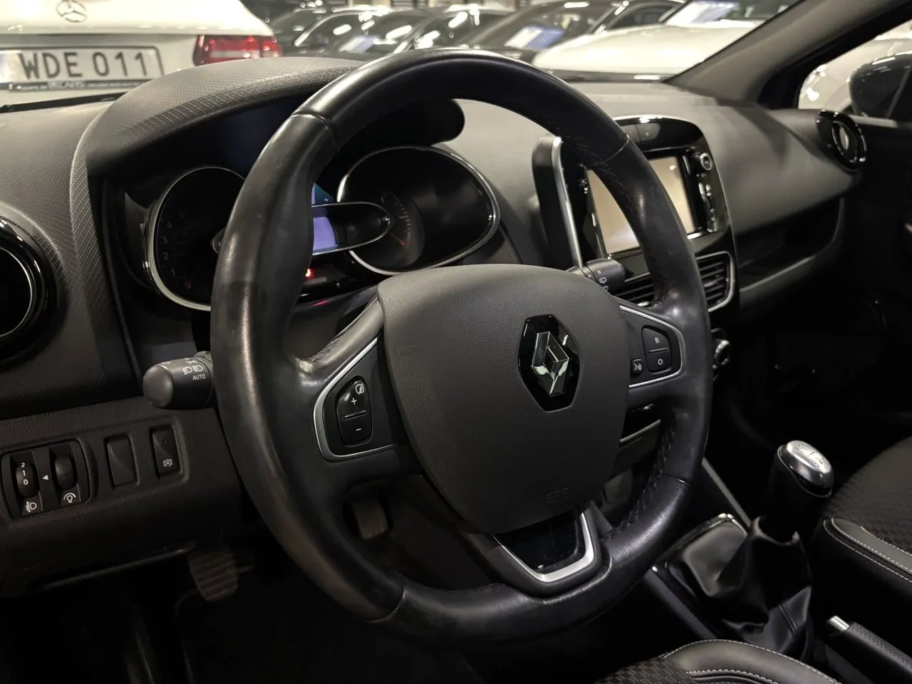 Renault Clio bild 8