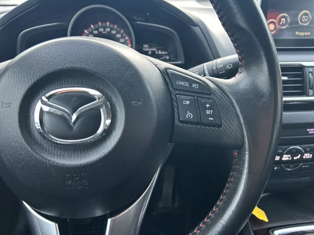 Mazda 3 bild 20