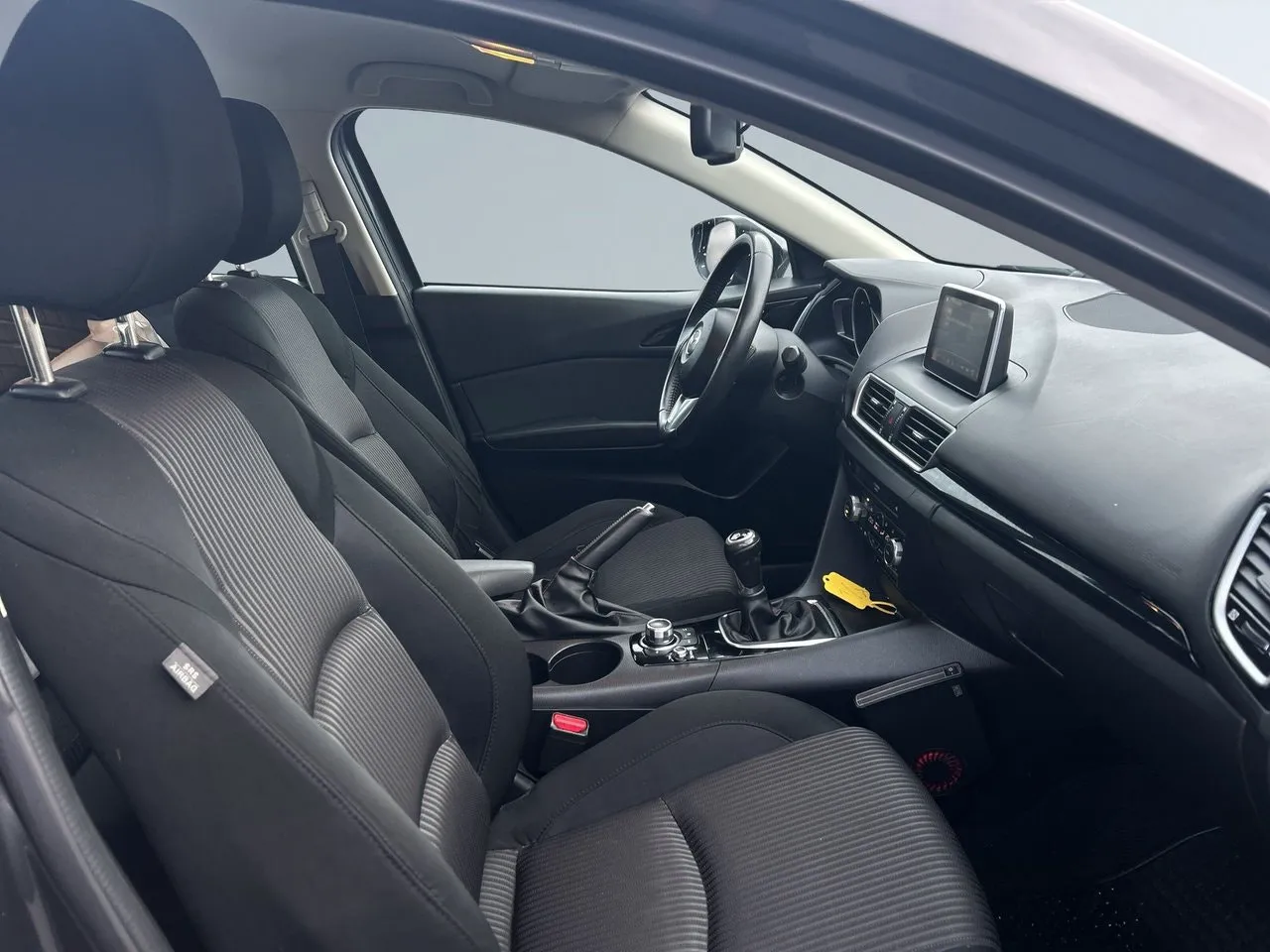 Mazda 3 bild 10