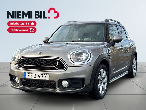MINI Countryman Cooper SE Cooper SE ALL4 SoV-Däck/HuD/Värmare/Navi/Kamera/HK-Ljud - 2019