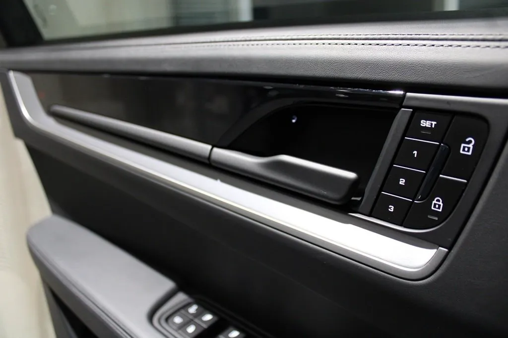 Porsche Cayenne bild 13