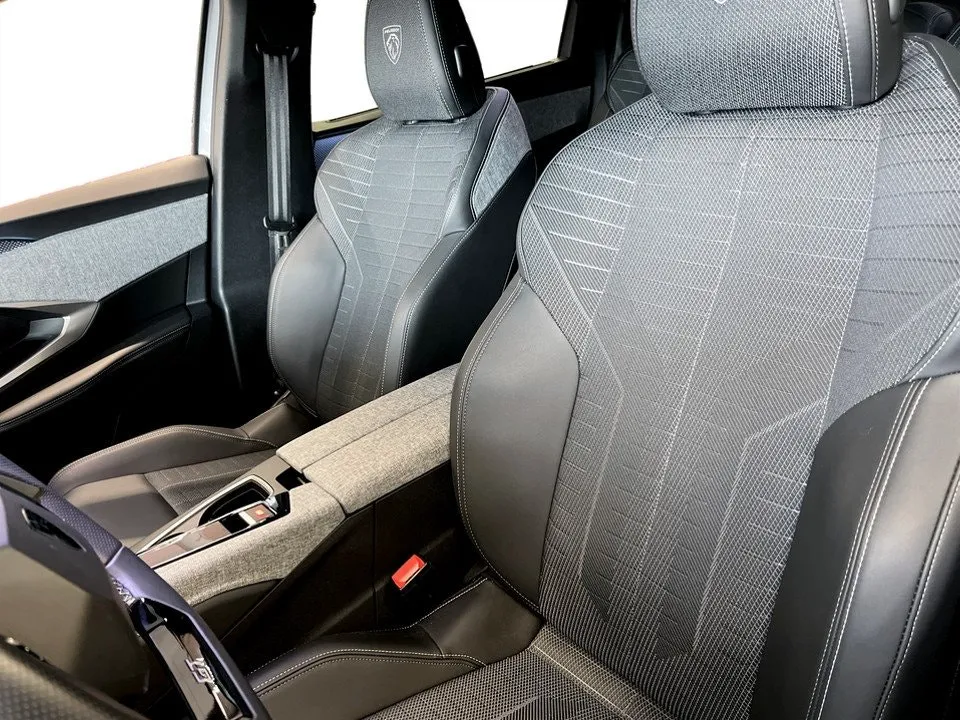 Peugeot e-5008 bild 5