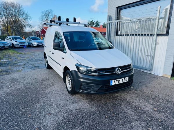 Volkswagen Caddy 1.4 TGI 110HK BLUEMOTION SKÅP / DRAG / VÄRMARE - 2017