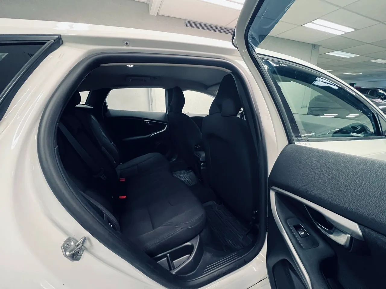 Volvo V40 bild 9
