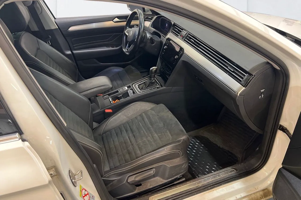 Volkswagen Passat bild 7