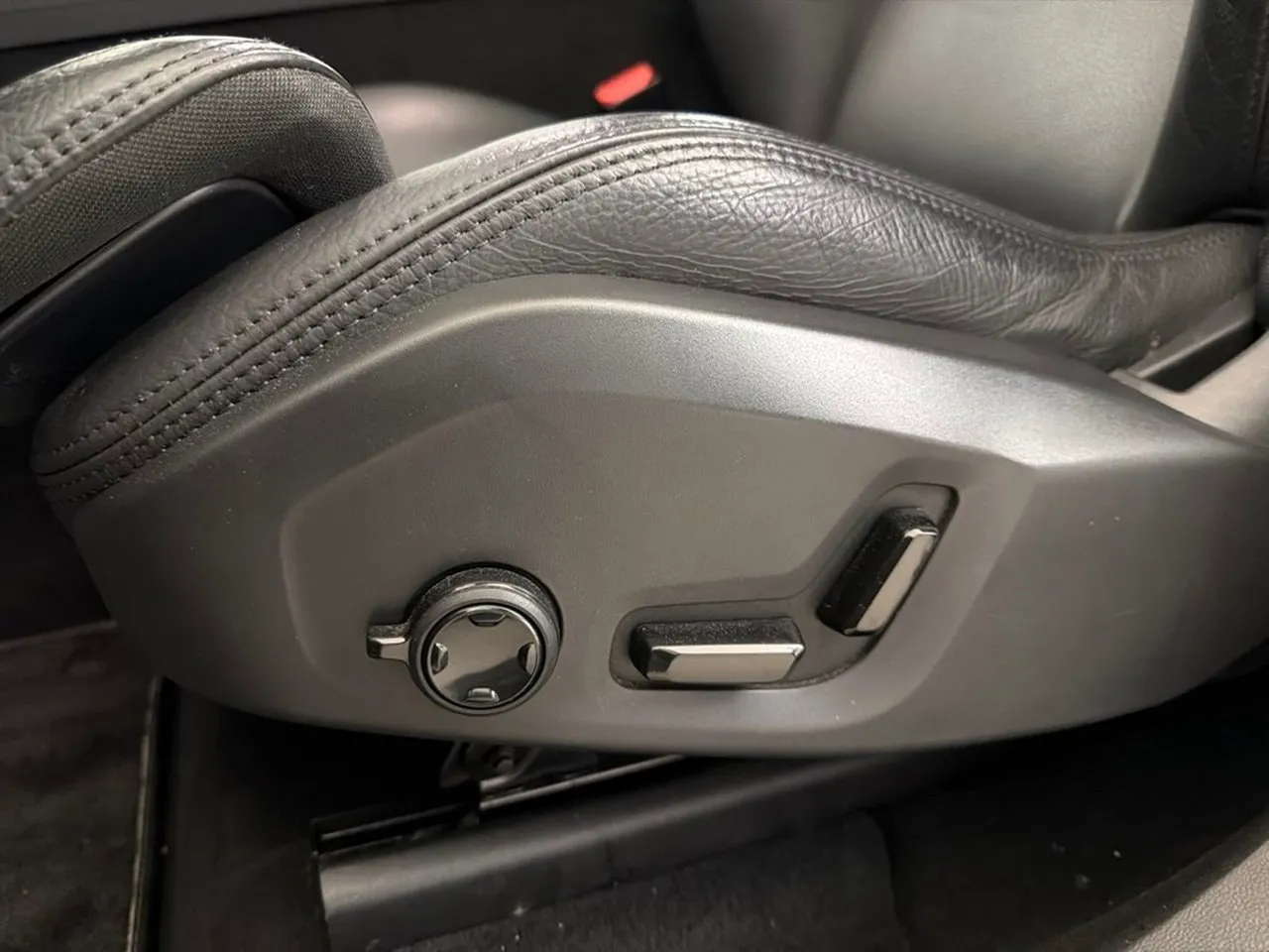 Volvo XC60 bild 8