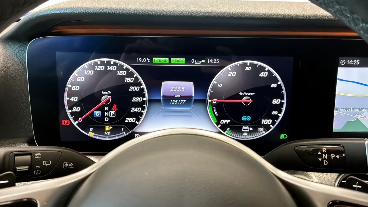 Mercedes E300 bild 16
