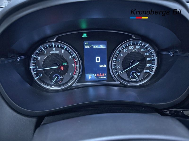Suzuki S-CROSS bild 10