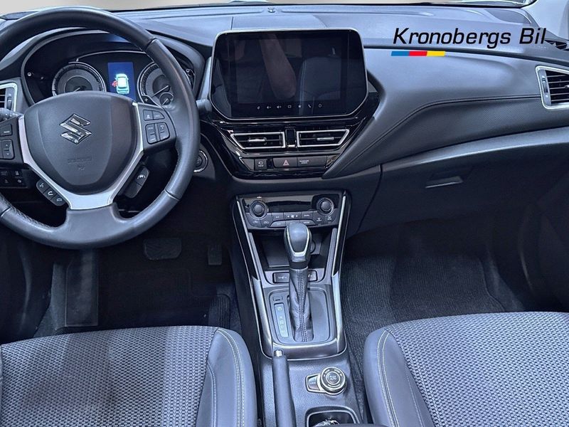 Suzuki S-CROSS bild 7