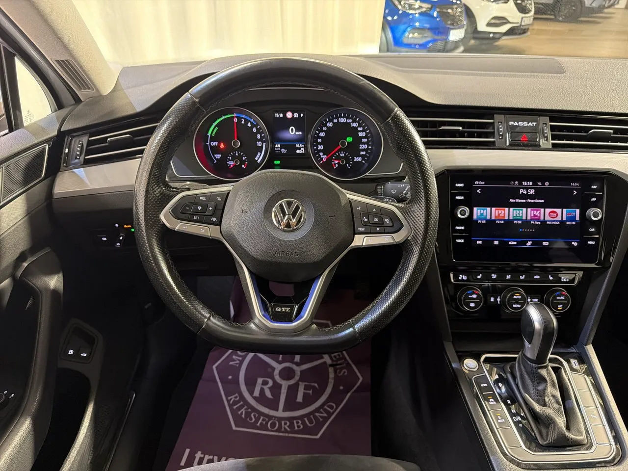 Volkswagen Passat bild 11