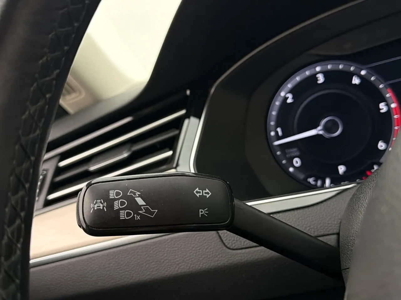 Volkswagen Passat bild 28