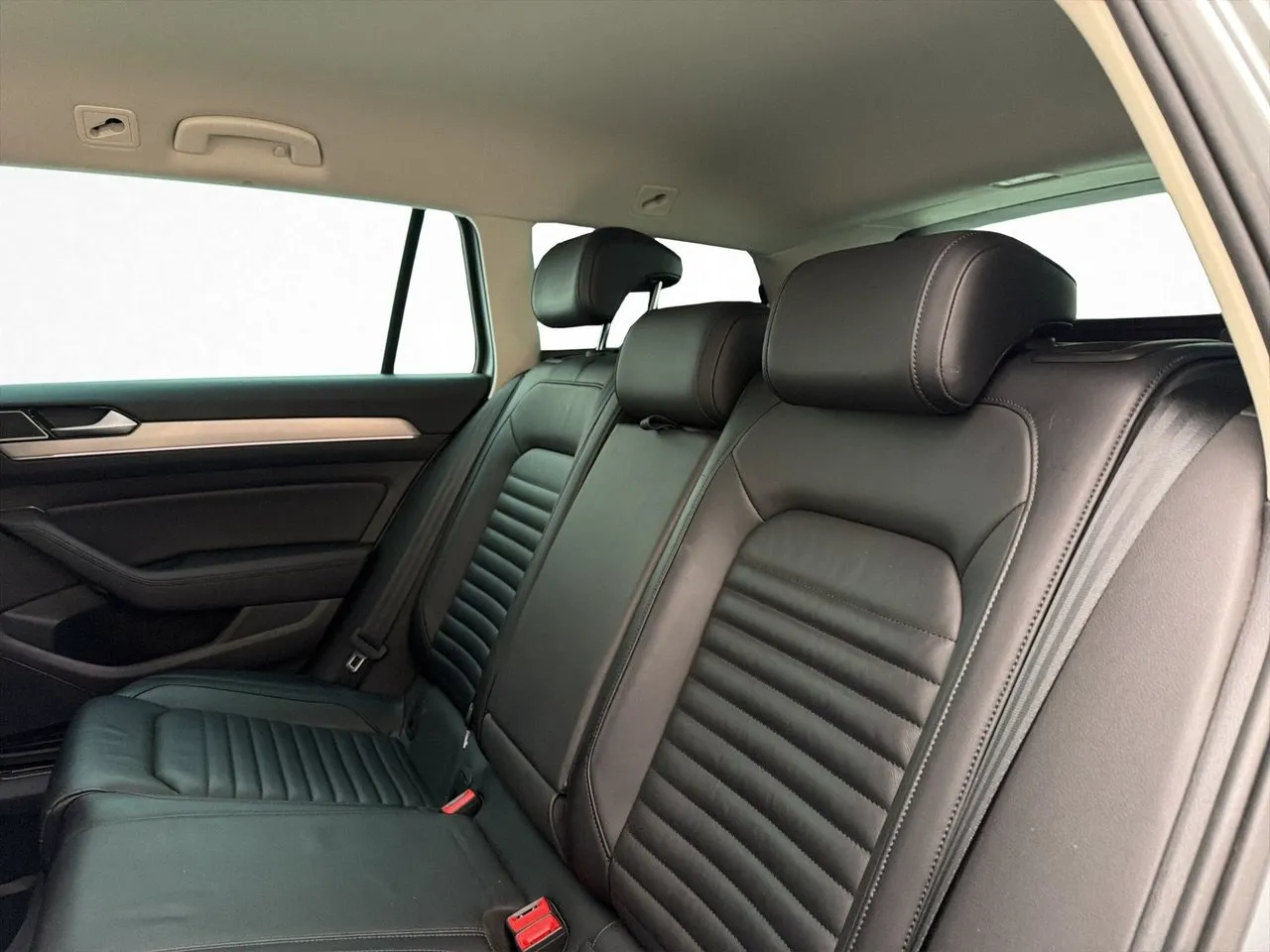 Volkswagen Passat bild 12
