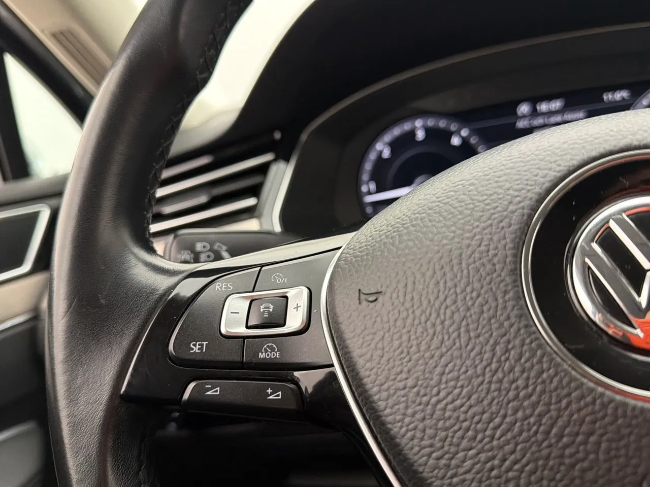 Volkswagen Passat bild 27