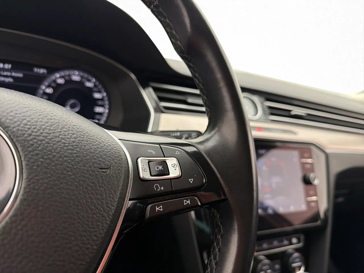 Volkswagen Passat bild 25