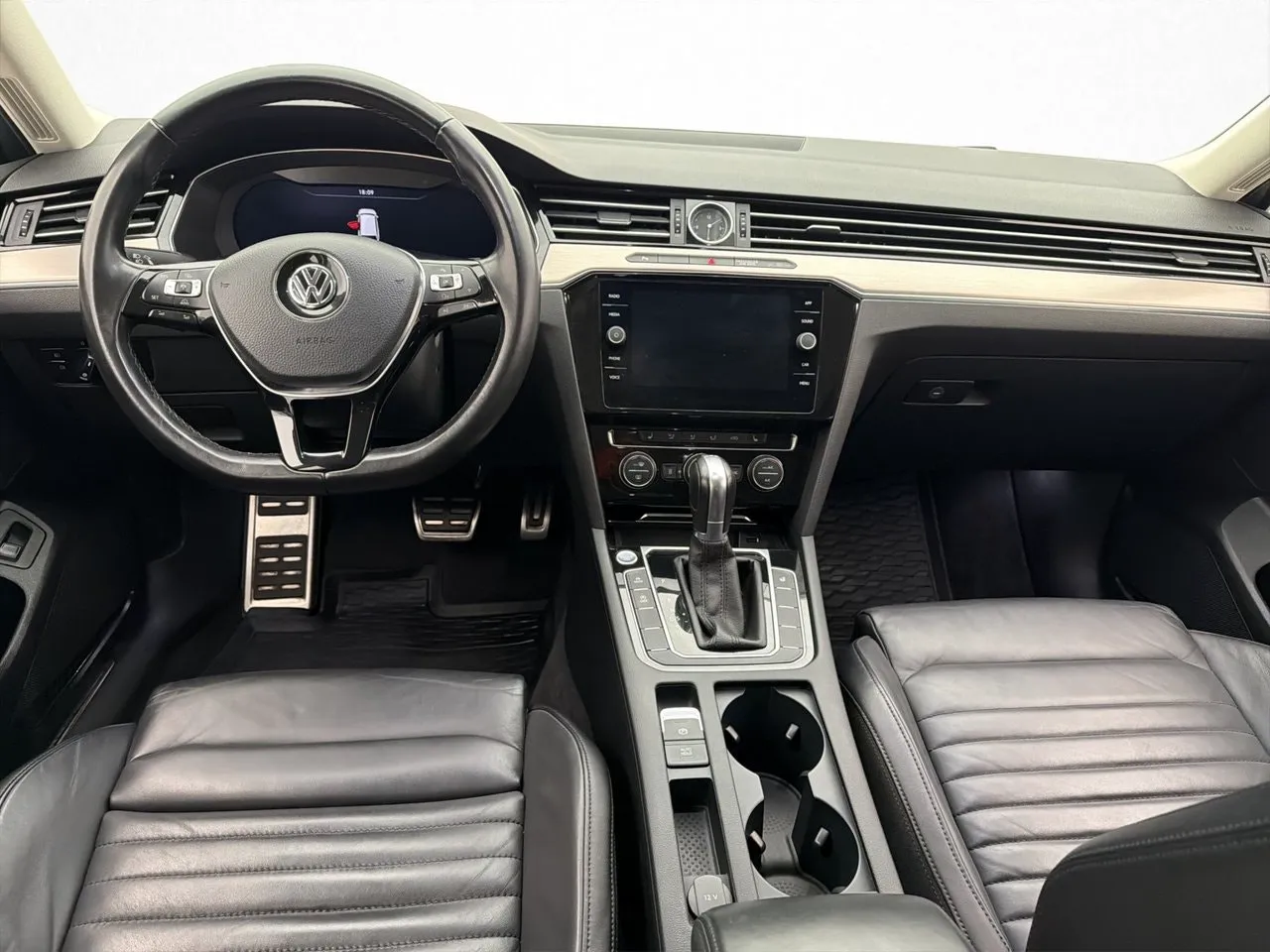 Volkswagen Passat bild 13