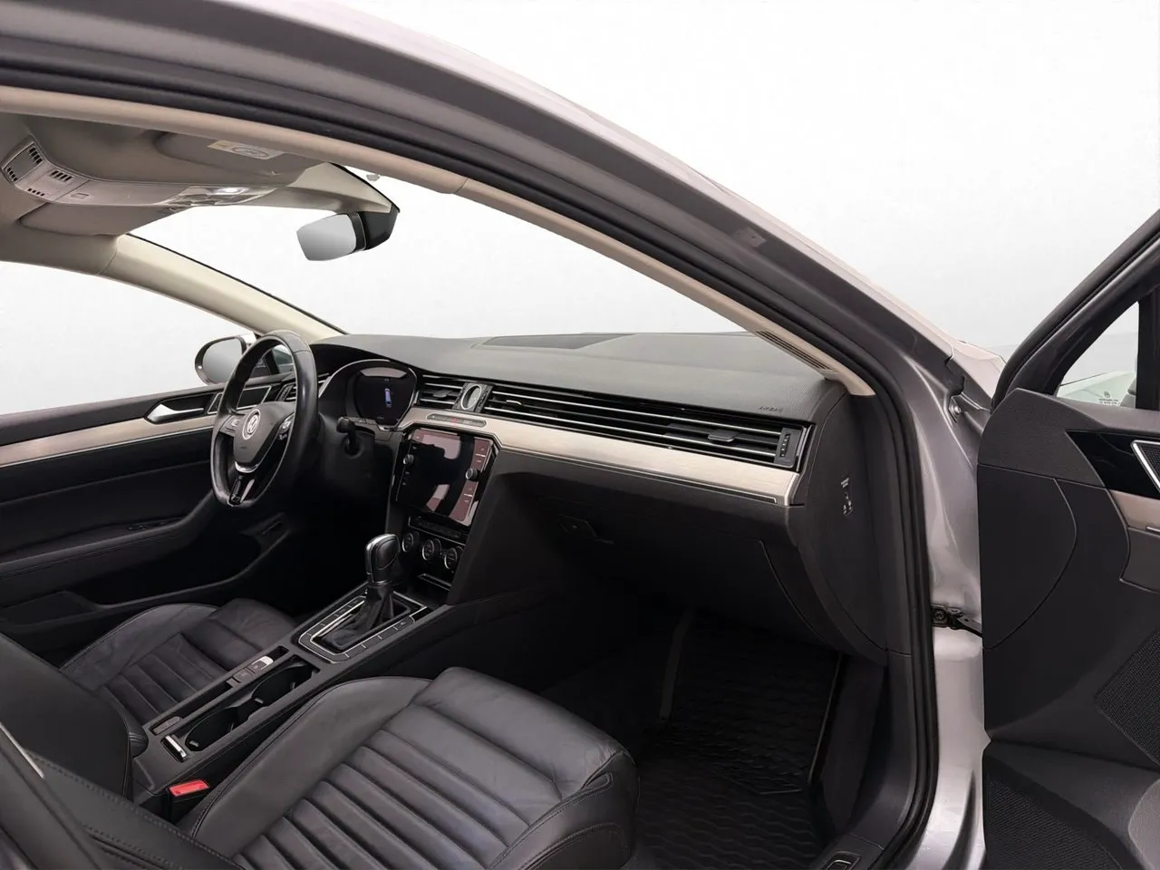 Volkswagen Passat bild 11