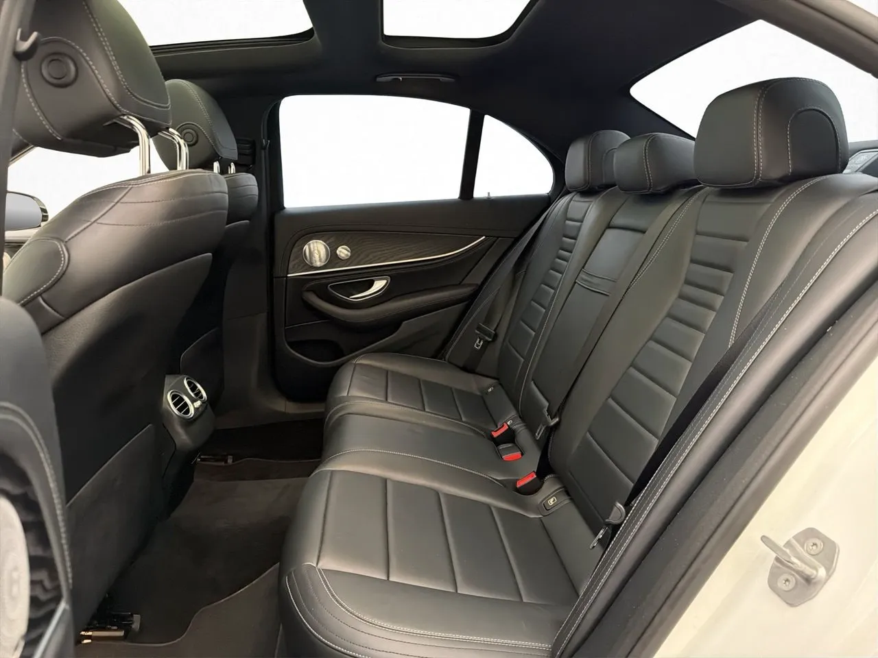 Mercedes E220 bild 11