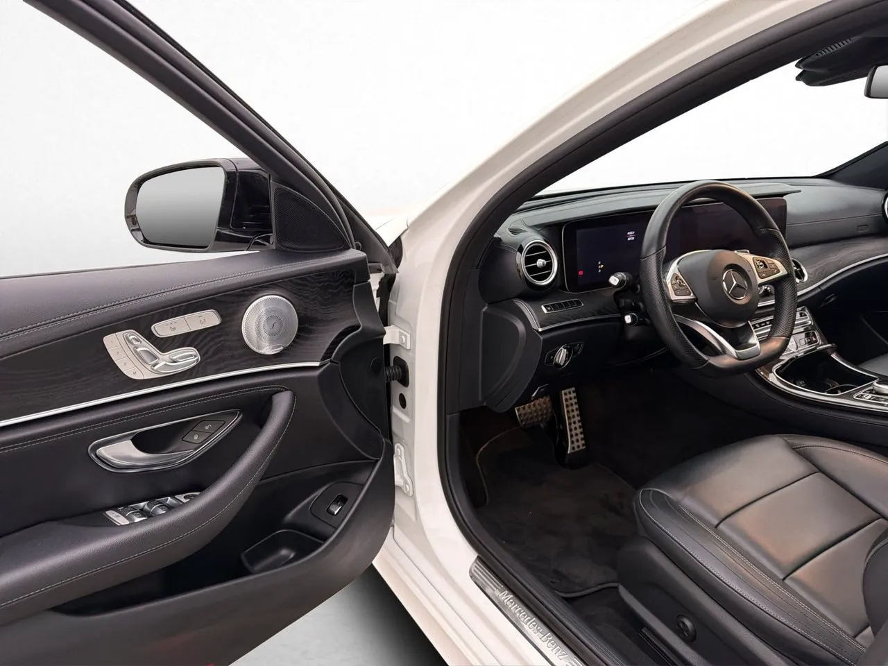 Mercedes E220 bild 37