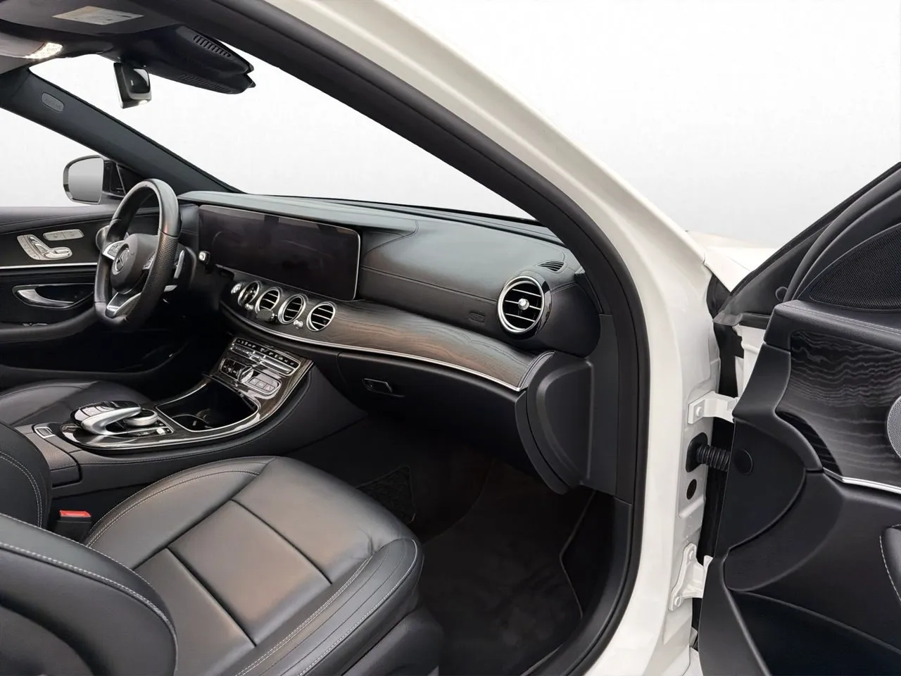 Mercedes E220 bild 10