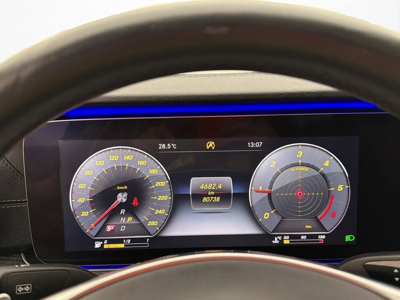 Mercedes E220 bild 14
