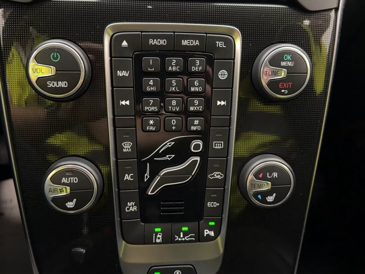Volvo V40 bild 24