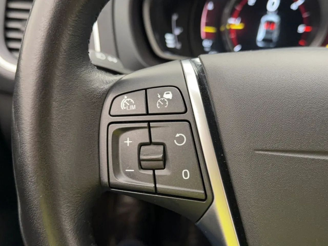 Volvo V40 bild 17