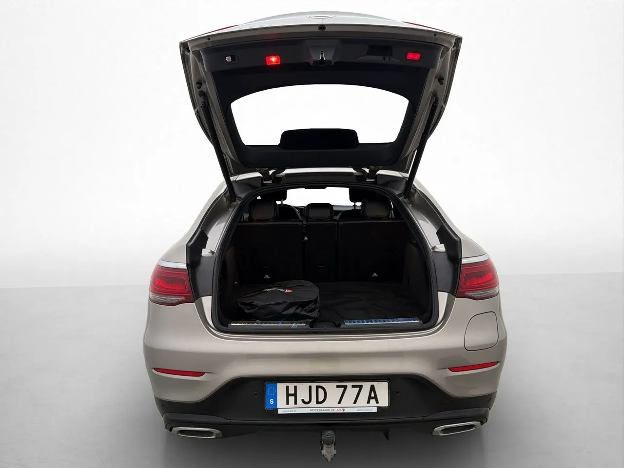 Mercedes GLC300 bild 10