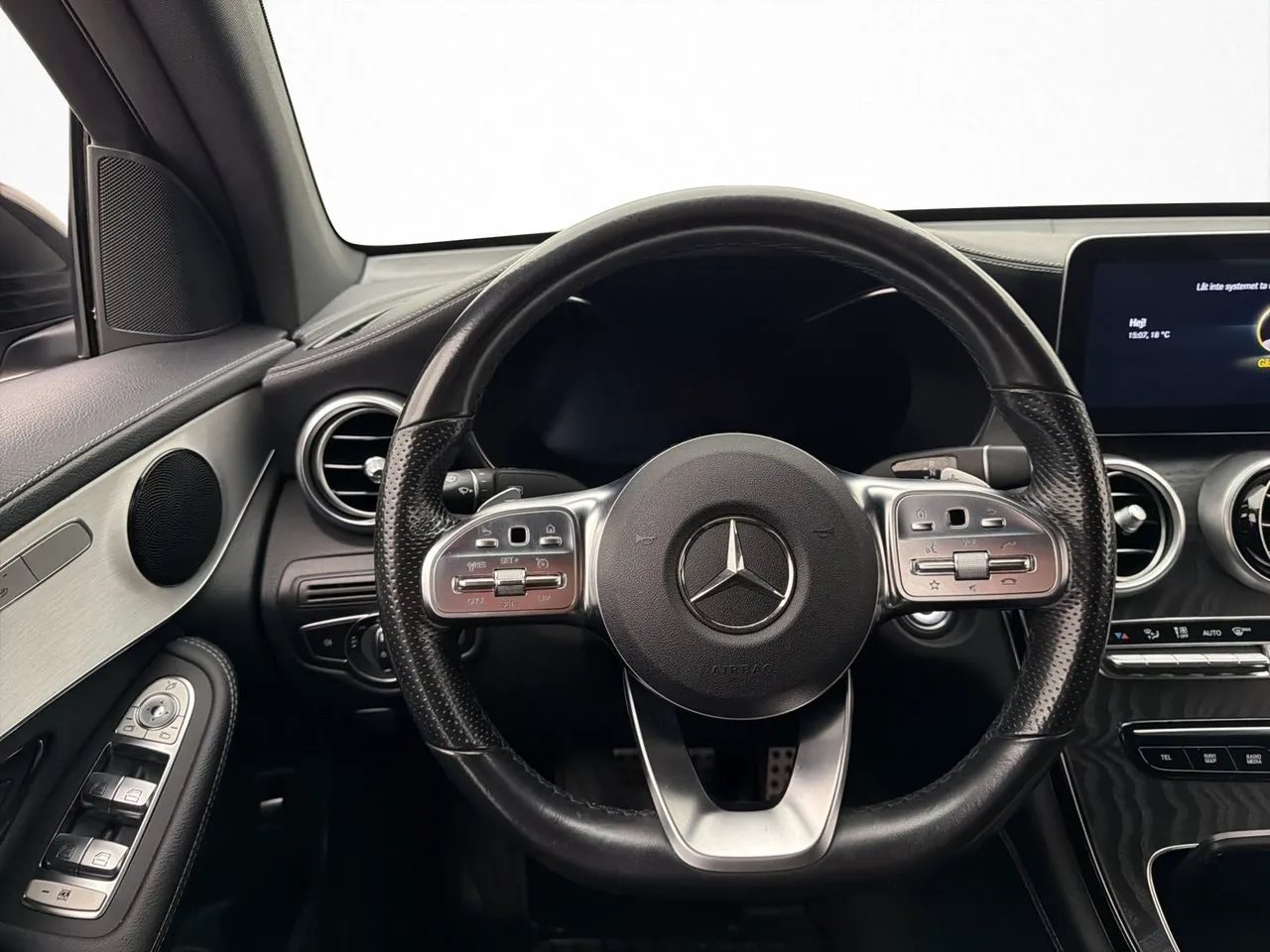 Mercedes GLC300 bild 15
