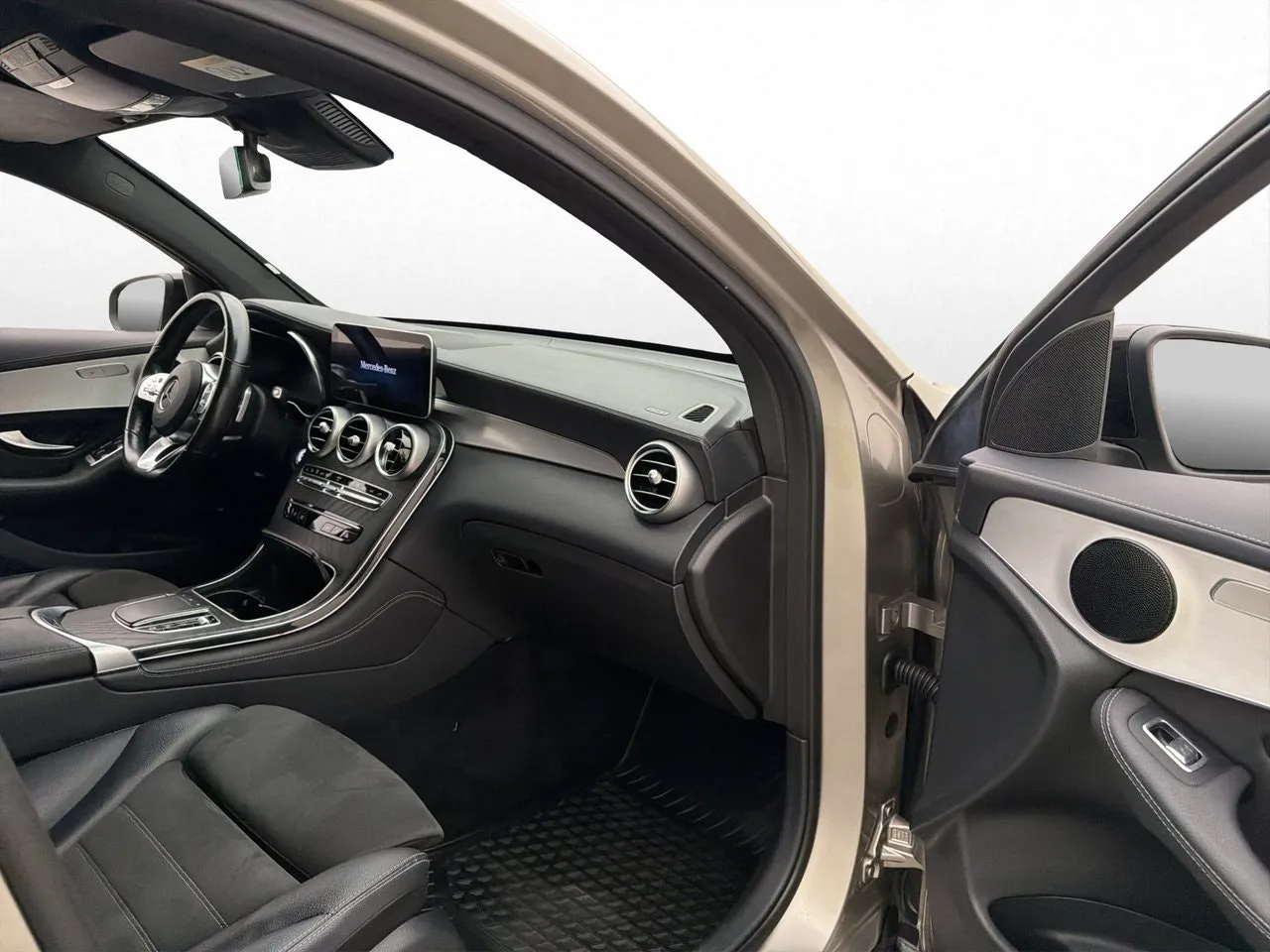 Mercedes GLC300 bild 30