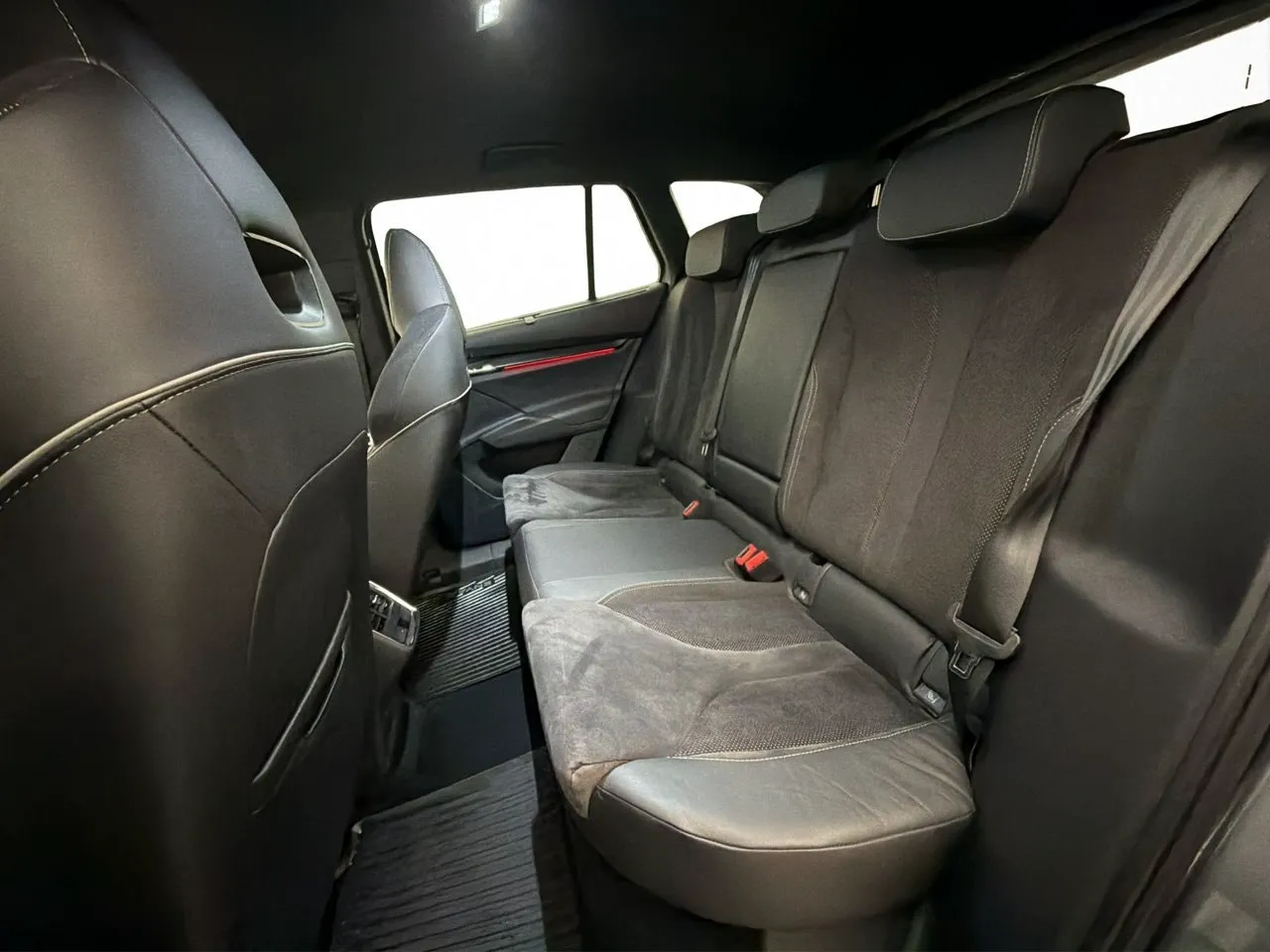 Skoda Enyaq bild 14