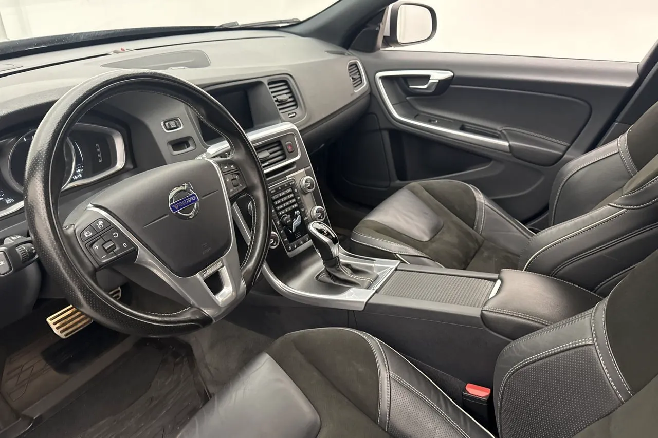 Volvo V60 bild 8