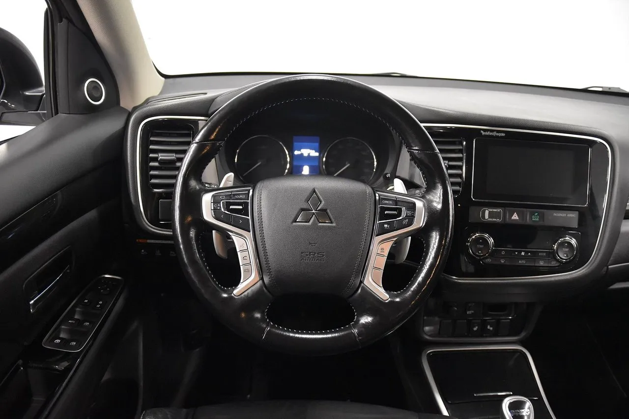 Mitsubishi Outlander bild 2