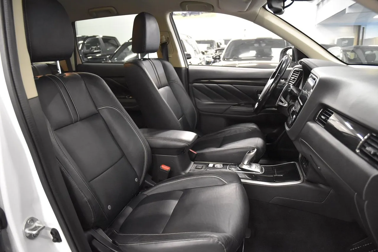 Mitsubishi Outlander bild 12
