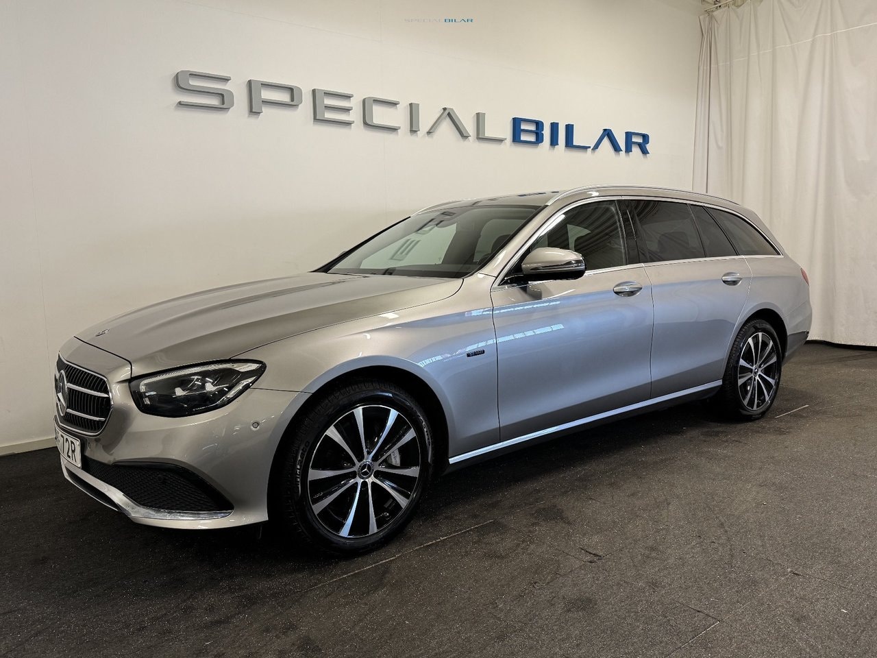 Mercedes E300